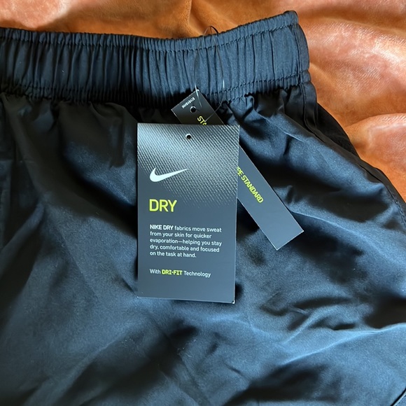 NWT Nike Dri-fit shorts - Picture 2 of 3